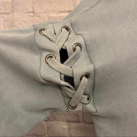 NWT Avocado Pullover Hoodie w/ Sleeve Accent - Picture 3 of 11